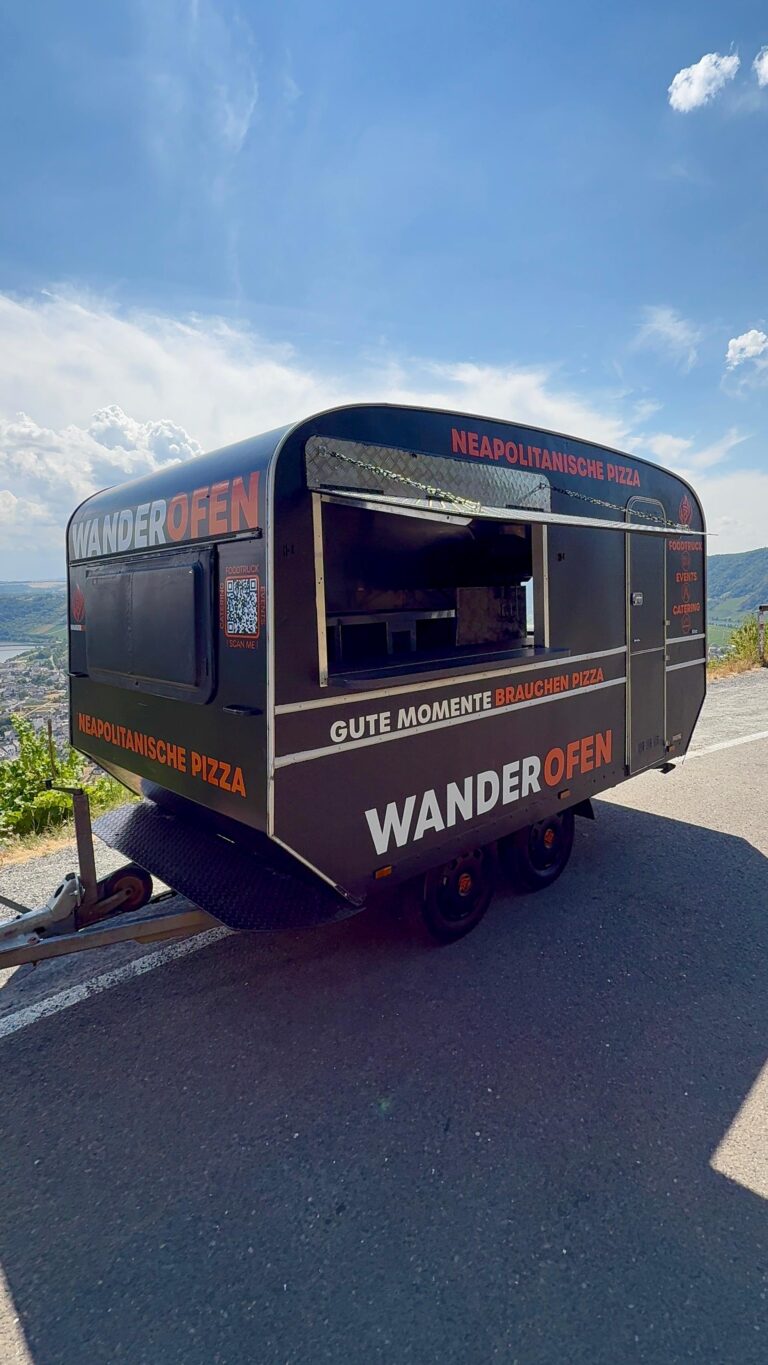 Der Wanderofen Pizza-Foodtruck an der Mosel